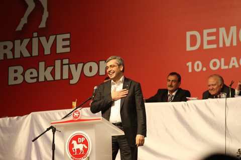 DP adayının zor anları - Resim: 2