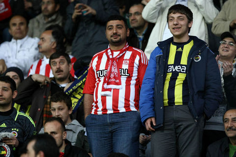 Dev kapışmadan en renkli taraftarlar! - Resim: 4