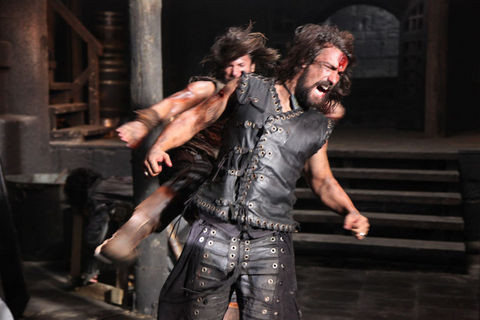 5 dakikalık sahne için 5 gün dövüştüler - Resim: 2