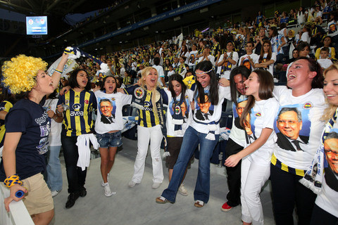 Sosyal medya yıkılıyor!  - Resim: 1