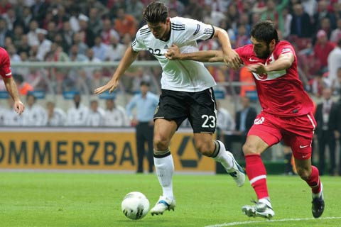 Almanya gruptaki dengeyi bozdu - Resim: 2