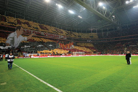 Fatih Terim'e büyük jest - Resim: 3