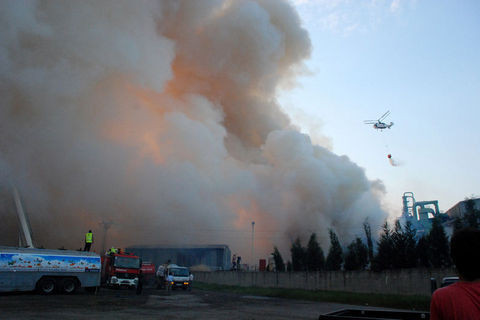 Kocaeli'de korkutan yangın - Resim: 4