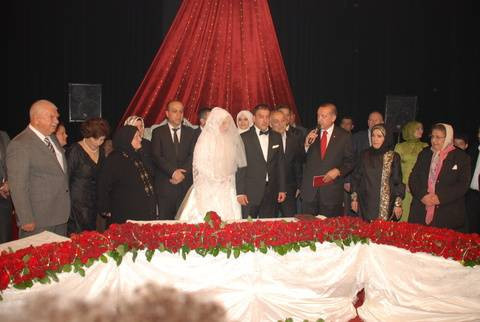 Protokol bu düğünde buluştu - Resim: 4