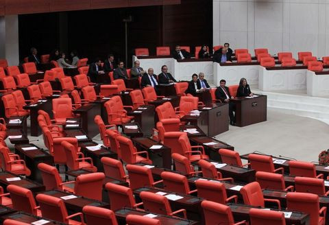 Meclis'te oturma eylemi! - Resim: 2