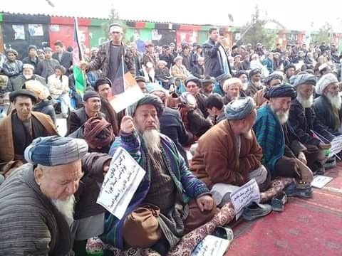 Afganistan'da Türkmenler sokağa döküldü - Resim: 0