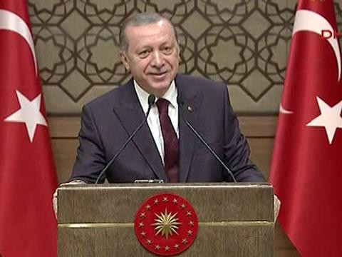 Muhtarlar toplantısında güldüren anlar! Muhtar yanlış anlayınca... - Resim: 3