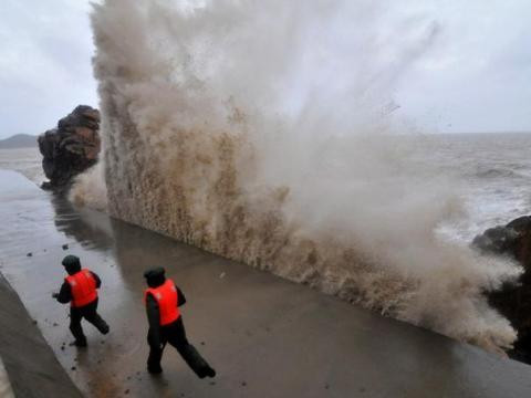 400 bin kişi bölgeden tahliye ediliyor - Resim: 2