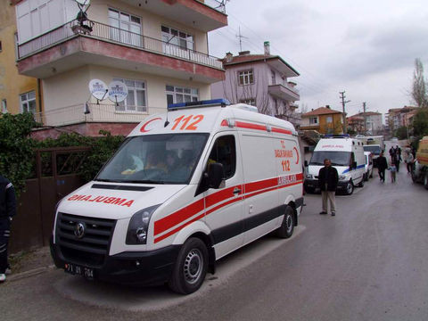 Hakkari'de şehit evlerine ateş düştü - Resim: 4