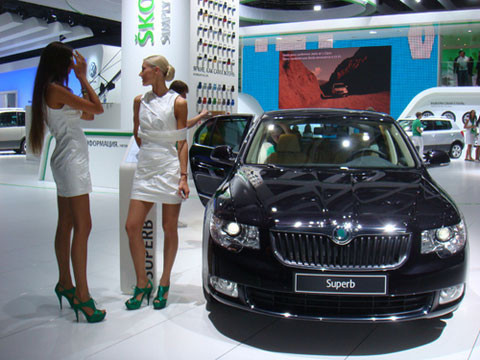 Moskova'da fuara kızlar damga vurdu - Resim: 1