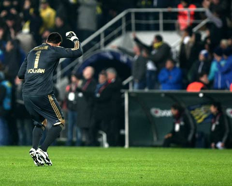 Kadıköy'de gülen Fenerbahçe - Resim: 2