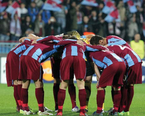 Trabzonspor evinde fırsat tepti! - Resim: 4