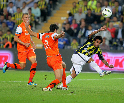 Fener liderlik koltuğuna oturdu - Resim: 4