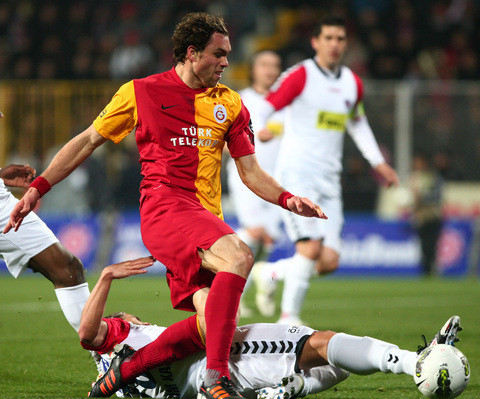 Cimbom'un 'Ateş'i Mersin'i yaktı - Resim: 2