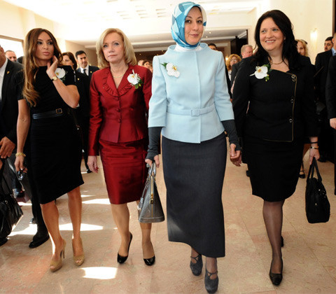 Hangi first lady daha şık? - Resim: 1