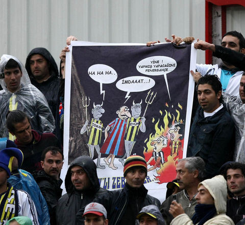 Dev kapışmadan en renkli taraftarlar! - Resim: 1