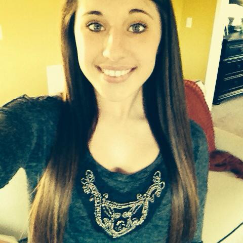 20 yaşındaki genç kız 3 tecavüzcüye pabucu ters giydirdi - Resim: 2