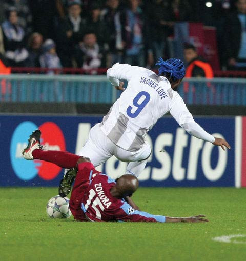 Trabzonspor evinde fırsat tepti! - Resim: 1