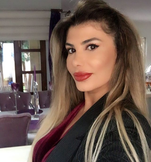 Şarkıcı Hatice'nin yüzü yandı son halini görenler tanımakta güçlük çekti - Resim: 1