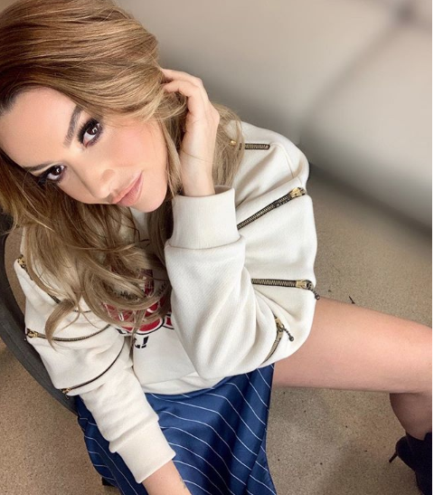 Hadise gelinliği giydi sosyal medyadan evlilik kararını açıkladı - Resim: 1