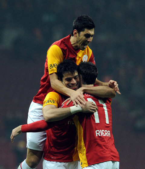 Arena'da güç gösterisi - Resim: 1