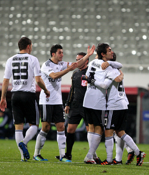 Beşiktaş tek farkla geçti - Resim: 3