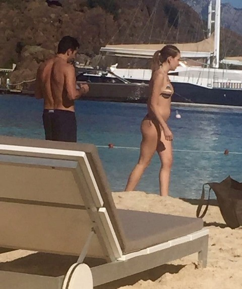 Sinem Kobal hamile mi görüntüler ele verdi - Resim: 3