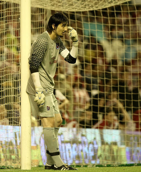 Ünlü kaleciden İspanyıollara ekmek dersi - Resim: 3