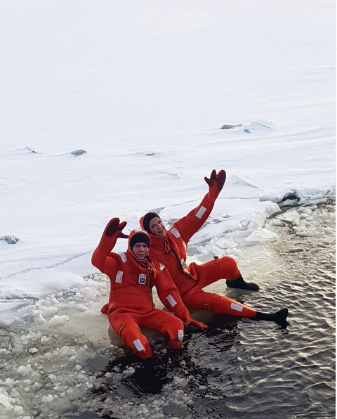 Ivana Sert -7 derecede havuza girdi oğluyla buz gibi sulara attı kendini - Resim: 3