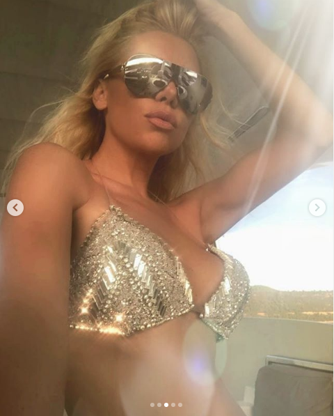 Gülşah Saraçoğlu kilolarca taşlı bikinisiyle dikkatleri üzerine çekti! Yorum yağmuruna tutuldu - Resim: 2