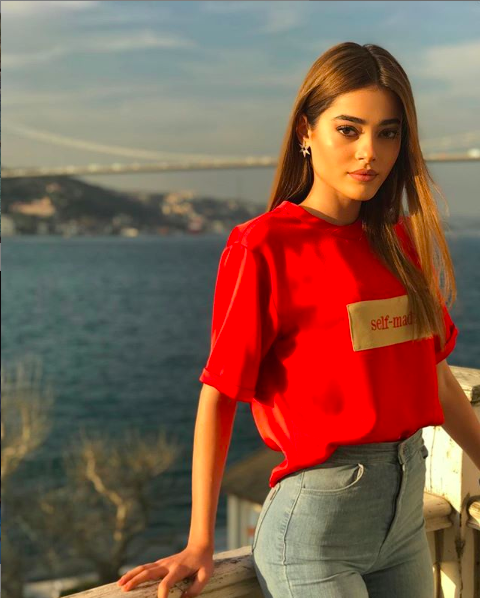 Leoparlı bikinisiyle plaja indi  Zalim İstanbul'un Damla'sı yıktı geçti - Resim: 1