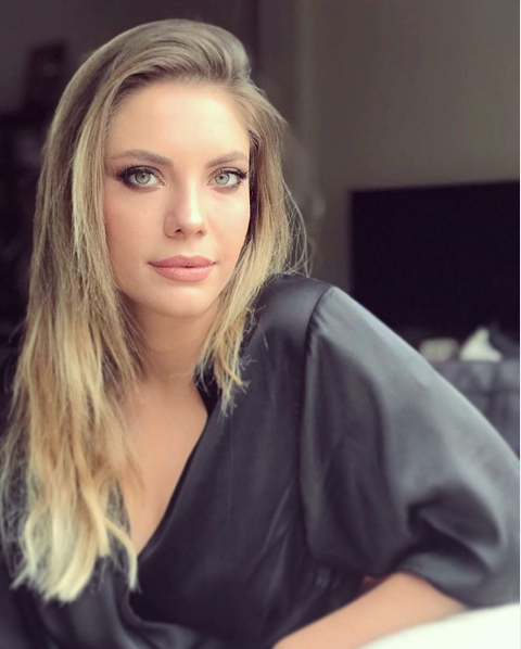 Yasak Elma dizisinin Yıldız'ı Eda Ece'ye hayranlarından Kaptan Marvel sürprizi - Resim: 3