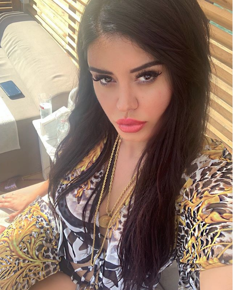 Reynmen şarkısıyla dans eden Hadise'ye Ebru Polat'tan Ela nispeti - Resim: 1