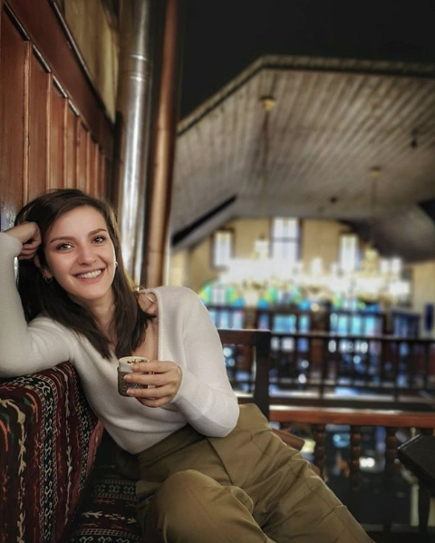 İrem Helvacıoğlu 20 kilo birden verdiğini itiraf etti Sen Anlat Karadeniz'in yıldızıydı - Resim: 4