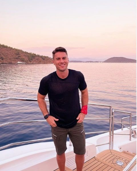 FOX TV'nin Savaşçı dizisine Tamer Karadağlı'dan sonra Survivor yıldızı da geldi - Resim: 4