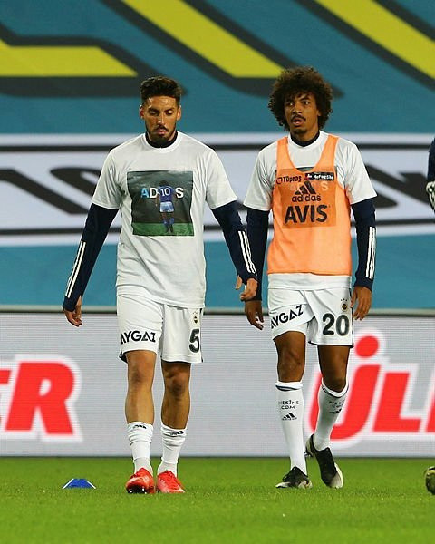 Fenerbahçe'de Gustavo ve Sosa polemiği! Tartışma alevleniyor - Resim: 0