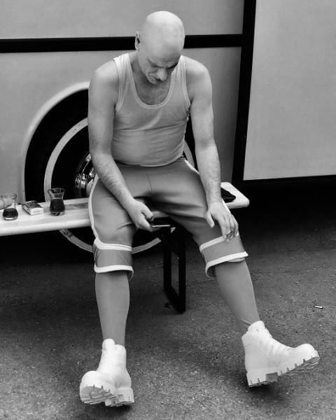 Cem Yılmaz'ın yeni gözde 'ikizler'ine bakın! Merve Çağıran ne yapacak? - Resim: 3