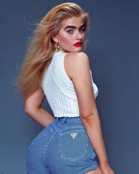 Herkes onunla dalga geçiyordu kaşları sayesinde servet kazandı  - Resim: 1