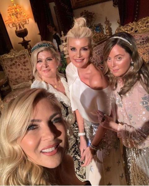 Yıldırım Demirören'in kızı Yelda Demirören'in kına gecesine ünlü akını! - Resim: 1