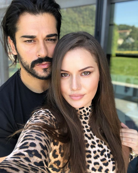 Burak Özçivit'e Fahriye Evcen'den romantik doğum günü mesajı hediyesi bakın neymiş - Resim: 4
