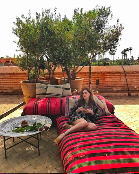 Seksi pozu yıktı geçti! Zalim İstanbul'un yıldızı işte kadın bu dedirtti! - Resim: 4