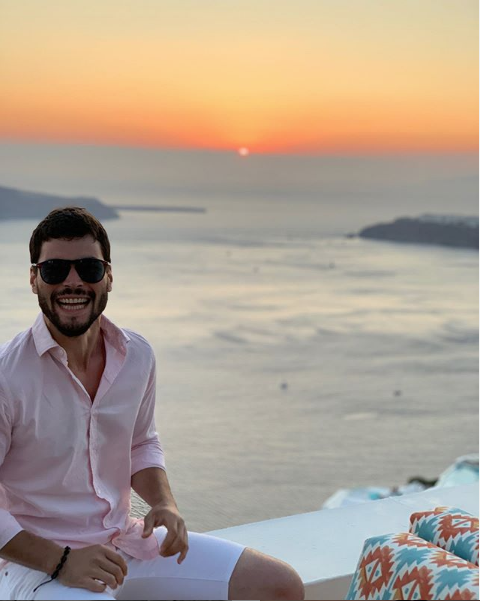 Hercai'nin yıldızı Akın Akınözü'nden askerlik tavsiyesi! Fotoğrafı da olay olmuştu - Resim: 4