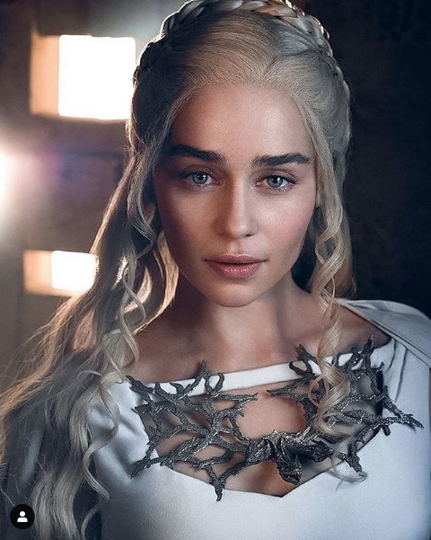 Game of Thrones yıldızı Emilia Clarke bağış yaparsanız deyip sürprizi duyurdu - Resim: 1