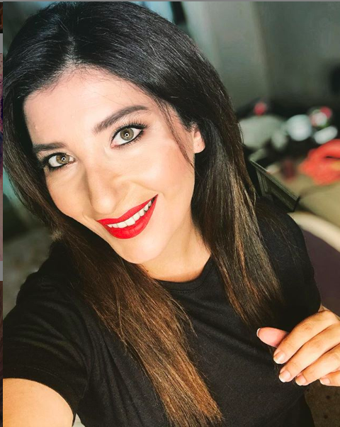 Kanat Atyaka kaç yaşında ilk eşi Ezgi Başaran kimdir? - Resim: 2