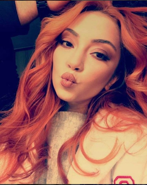 Ece Seçkin'in makyajsız haline bakın olay oldu  - Resim: 1