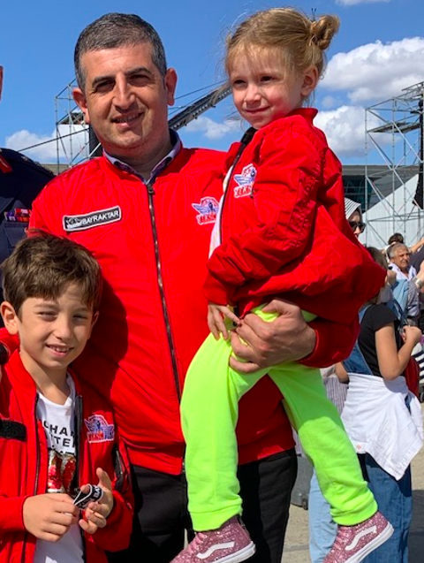 Haluk Bayraktar kimdir kaç yaşında evli mi eşi Fatma Bayraktar kimdir? - Resim: 0