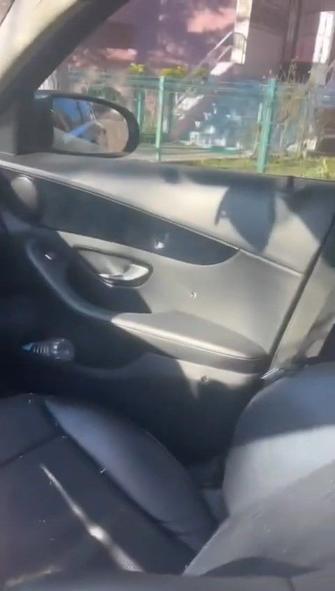 Kocaeli'nde işadamına seyir halinde iken silahlı saldırı! Lüks aracı delik deşik oldu - Resim: 3