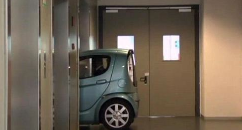 Bu otomobil asansöre bile sığabiliyor - Resim: 4