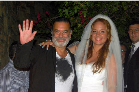 Yılın düğünü havuzda bitti - Resim: 3