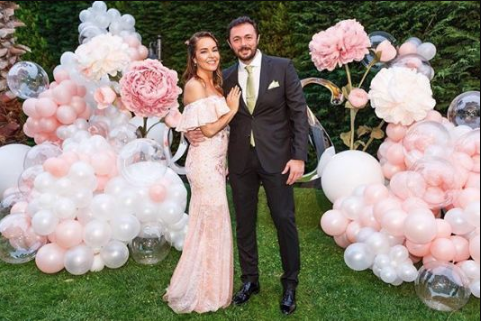 1 ay önce nişanlanmışlardı şok iddiaya Bengü'den jet yanıt! - Resim: 2